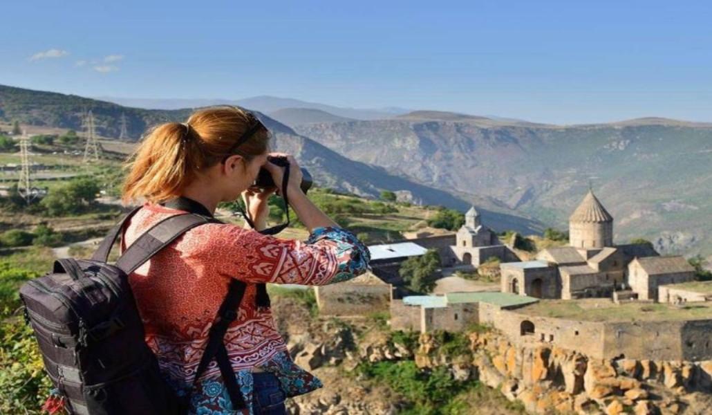 զբոսաշրջիկ