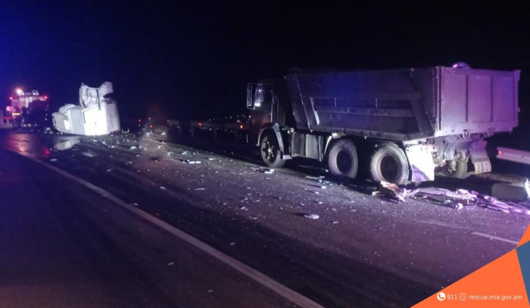 photo_2025-12-11_22-02-18