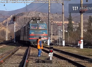 Ադրբեջանական բենզինով բեռնված գնացքը ժամանեց Հայաստանի «Այրում» կայարան