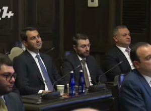 «Մենք բավարար չափով գրագետ չենք, կոշտ չենք՝ մի շարք հարցեր լուծելու համար». Նիկոլ Փաշինյան