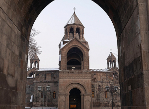 Շահարկվում է Վեհափառ Հայրապետի գահակալության օրոք, այսպես կոչված «անհարկի» կարգալուծությունների հարցը․ Մայր Աթոռ