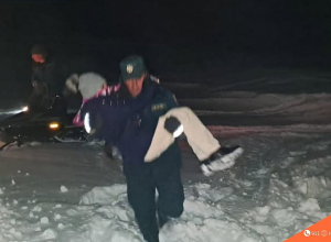 Փրկարարները ձյան միջով երեխաներին հասցրել են շտապօգնության մեքենային