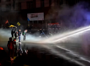 Ցույցեր Ցյուրիխում՝ ընդդեմ Թրամփի և Համաշխարհային տնտեսական ֆորումի․ ոստիկանությունը ջրցան մեքենաներ է կիրառել