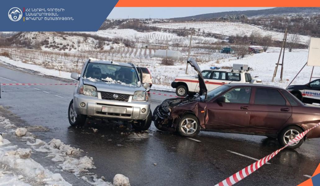 412b9fc0-9700-4f33-935c-8a201ef713e6