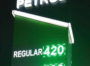 Ռեգուլյար բենզինի գինն էլ իջավ․ Պապոյան