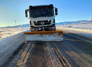 Ճանապարհները հիմնականում բաց են, բայց կան սահմանափակումներ որոշ ուղղություններով