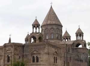 Խորը ցավով տեղեկացանք Բաքվում ապօրինաբար պահվող Արցախի ռազմաքաղաքական ղեկավարների նկատմամբ կայացրած ակնհայտ շինծու դատավճիռների մասին․ Մայր Աթոռ