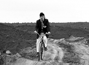 Սարոյանի հայտնի հեծանիվն ու բառից անդին գույները․ ցուցադրությունն ամփոփվեց