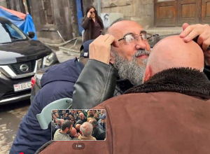 Միքայել արքեպիսկոպոս Աջապահյանը տանն է. ինչպես դիմավորեցին նրան Գյումրիում