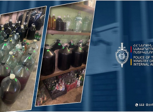 Էջմիածնի բնակչի տանը ալկոհոլային կեղծ խմիչքներ են հայտնաբերել