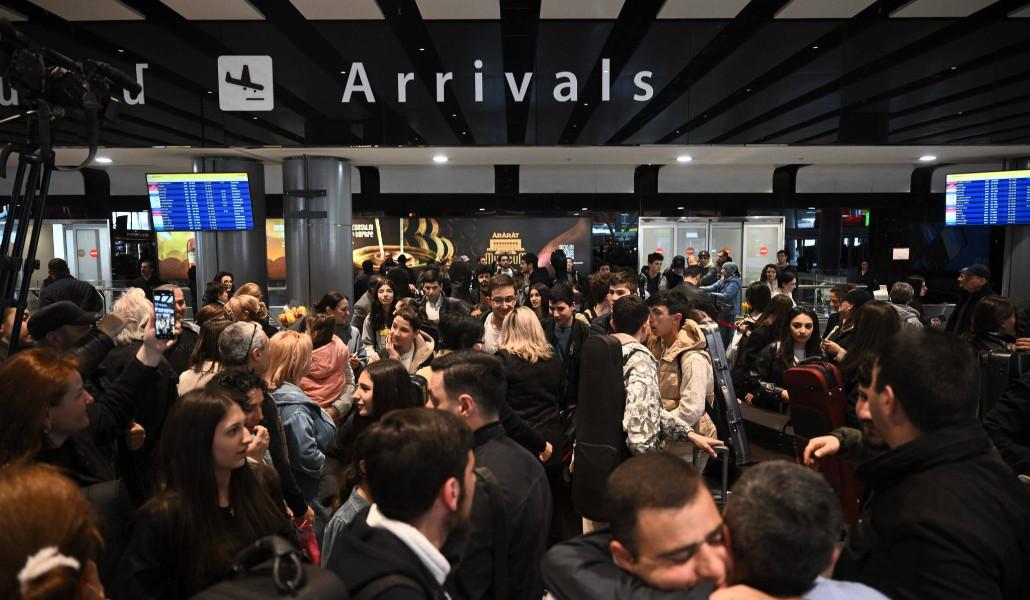 լիբանանից եկան