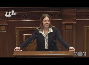 Սատանան դիվահարվում է խաչի, որոշ ՔՊ-ականներ՝ իմ անունից, դուք հո երեխա չեք․ Աննա Գրիգորյան