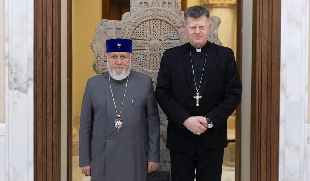 648127518_1241534491435069_8284065488585254813_n