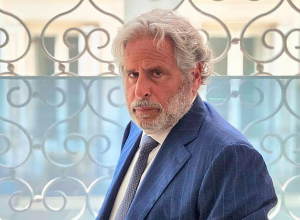 Միջազգային հանձնաժողովը Փաշինյանի կողմից Հայ Եկեղեցու դեմ հարձակումների վերաբերյալ խիստ զեկույց է պատրաստել․ Ամստերդամ