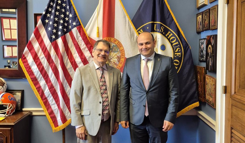 654728468_1384077137097001_2387822977099569364_n