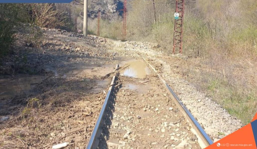 88859f00-bdf8-4217-ae73-18be8b438b70