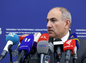 Նիկոլ Փաշինյանը պատասխանում է լրագրողների հարցերին. ՈՒՂԻՂ