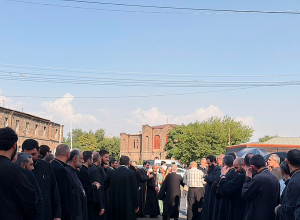 Ինչպես անցավ Ամենայն Հայոց Կաթողիկոսի և 6 հոգևորականների գործով առաջին դատական նիստը