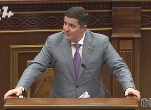 Ընտանիք չթիրախավորեք, պատասխանը կոշտ կլինի. Դավիթ Ղազինյանը՝ ՔՊ-ականներին