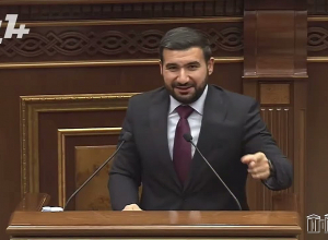 Սիրելի թոշակառունե՜ր, հանկարծ չմտածեք, էլի բարձրացնելու ենք ձեր թոշակները․ Ալեքսանյան