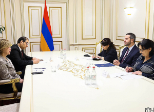 Ռուբեն Ռուբինյանն ընդունել է ՀՀ-ում Եգիպտոսի դեսպան Ամալ Աֆիֆիին