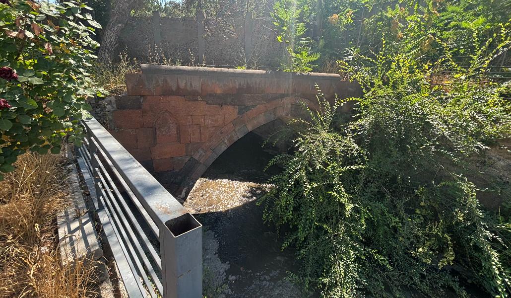 գլխավոր