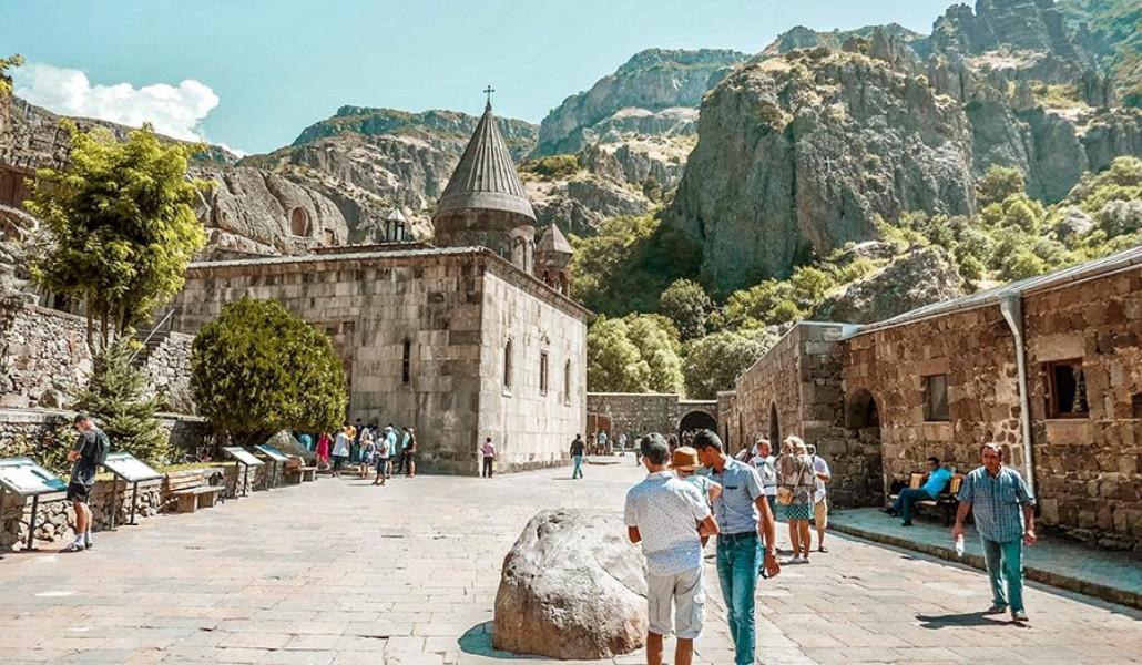 armenia-tourism-e1696863882285